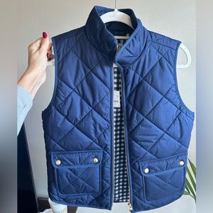 JCREW NWT Women’s Quilted Vest Size Small | Preppy Fall Winter Navy Blue